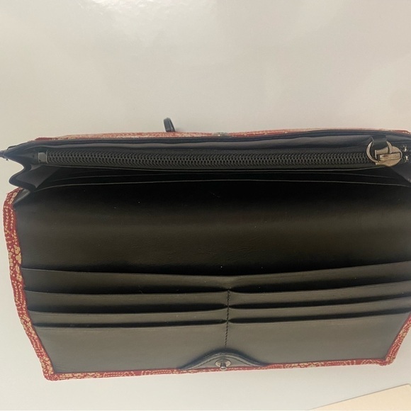 Koshu Inden-Ya Hand Crafted Long Wallet Red and Ivory - Picture 10 of 13